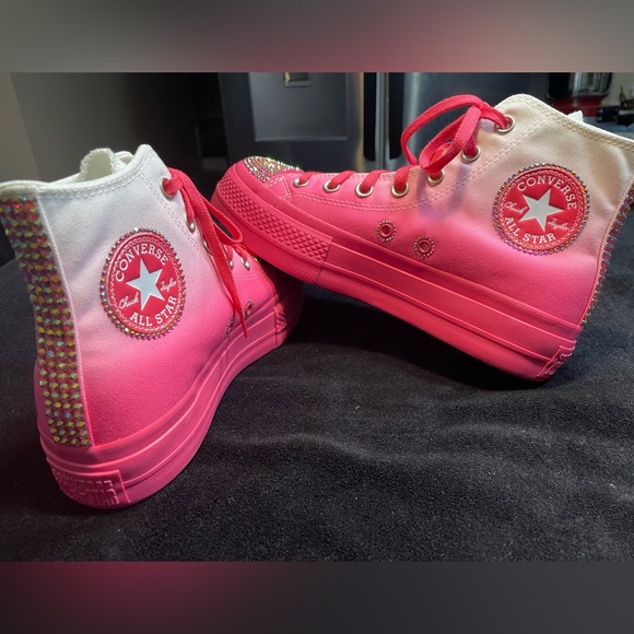 Pink ombré Chuck Taylor hightops size 8 - Picture 3 of 6